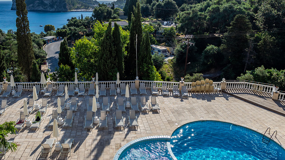 CNic Paleo Art Nouveau